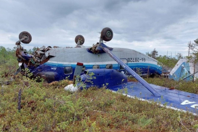 Συγκλονίζει ο πιλότος του ρωσικού αεροσκάφους: Έκανε ανώμαλη προσγείωση, σταμάτησαν και οι δυο κινητήρες (βίντεο, εικόνες)