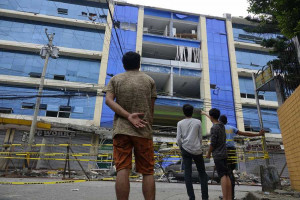 Σείεται η γή στις Φιλιππίνες - Νέος μεγάλος σεισμός 6,5 Ρίχτερ