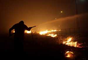 Σε ύφεση η φωτιά στην Πάλαιρο Αιτωλοακαρνανίας