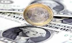 Το ευρώ υποχωρεί κατά 0,18% στα 1,0551 δολάρια 