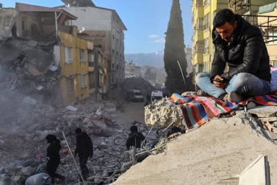 Τουρκία: Διασώστες από την Αργεντινή βγάζουν ζωντανούς τρεις ανθρώπους 10 ημέρες μετά τον φονικό σεισμό