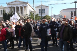 ΠΟΕ-ΟΤΑ: 24ωρη απεργία και πορεία στο κέντρο της Αθήνας για τους εργαζόμενους