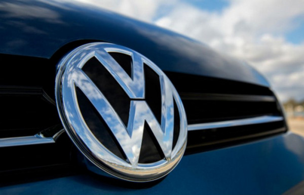 Η Volkswagen ζήτησε συγγνώμη για την ρατσιστικη διαφήμιση του νέου Golf μετά τον σάλο στο διαδίκτυο