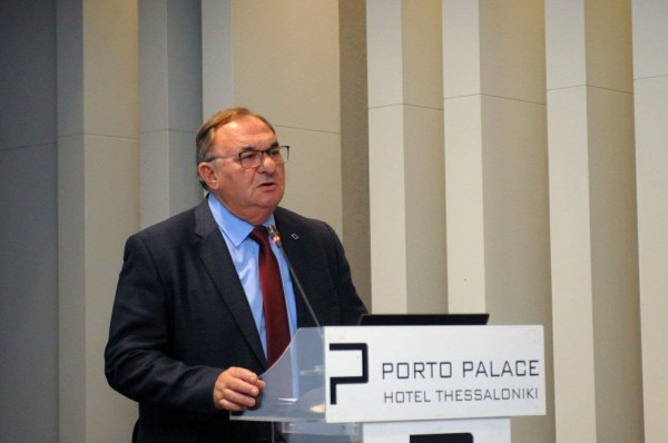 Καλογερόπουλος: To κεντρικό κράτος να μην φοβάται τους δήμαρχους