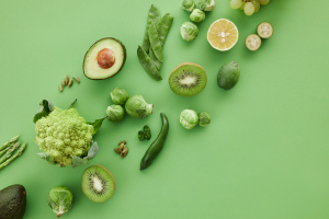 Το πράσινο φρούτο που «θωρακίζει» τα μάτια, τα οφέλη του στην υγεία