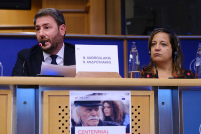 Ανδρουλάκης: «Πυξίδα η πολιτική παρακαταθήκη του Γλέζου σε μια εποχή όπου η ακροδεξιά ενισχύεται απειλητικά»
