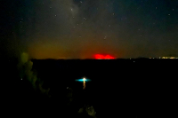 Φωτιά στην Εύβοια: Ορατές οι φλόγες ακόμα και από τη Χαλκιδική – Τρομάζουν οι εικόνες