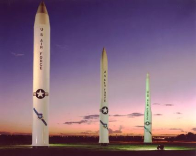 Νέα δοκιμαστική εκτόξευση διηπειρωτικού βαλλιστικού πυραύλου από τις ΗΠΑ: Eνήμερη η Μόσχα