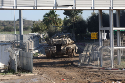Γάζα: Το Ισραήλ άνοιξε το συνοριακό πέρασμα Κερέμ Σαλόμ για φορτηγά με ανθρωπιστική βοήθεια