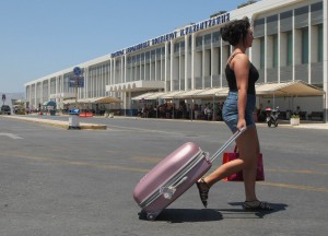 Το αεροδρόμιο «Νίκος Καζαντζάκης» επεκτείνει και αναβαθμίζει τις κτιριακές του εγκαταστάσεις