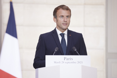 Γαλλικές εκλογές: Προβάδισμα 54% για Μακρόν βλέπει νέα δημοσκόπηση