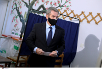 Εκλογές ΚΙΝΑΛ: Και επίσημα στήριξη στον Ανδρουλάκη από τον Λοβέρδο