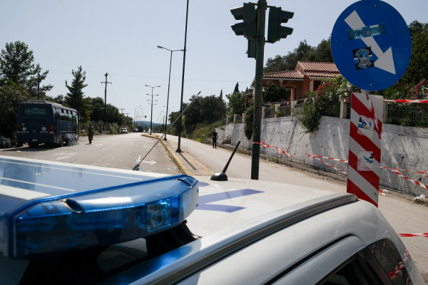 Αστυνομική επιχείρηση σε καταυλισμό Ρομά στο Κιάτο