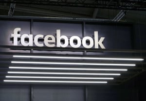 Το facebook αλλάζει και επίσημα εμφάνιση