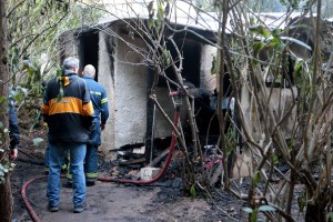 Τραγωδία στον Κολωνό - Ένας νεκρός μετά από φωτιά