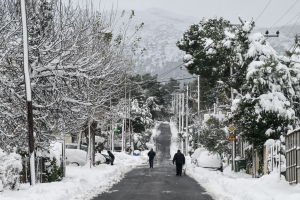 Σε ισχύ το έκτακτο δελτίο καιρού: Σε ποιες περιοχές αναμένονται σήμερα και αύριο σφοδρές χιονοπτώσεις