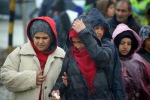 FAZ: Μετανάστες εγκαταλείπουν οικειοθελώς την Ελλάδα