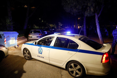 Έφοδος της αστυνομίας σε πάρτι τα ξημερώματα στη Χαλκιδική, πρόστιμα σε ανήλικους
