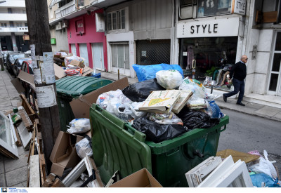 Πρόστιμο έως 35 ευρώ τον τόνο σε δήμους που θάβουν σκουπίδια