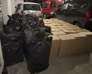 Θεσσαλονίκη: Ξηλώθηκε εγκληματική οργάνωση με 30.000 λαθραίες συσκευασίες καπνού (εικόνες)