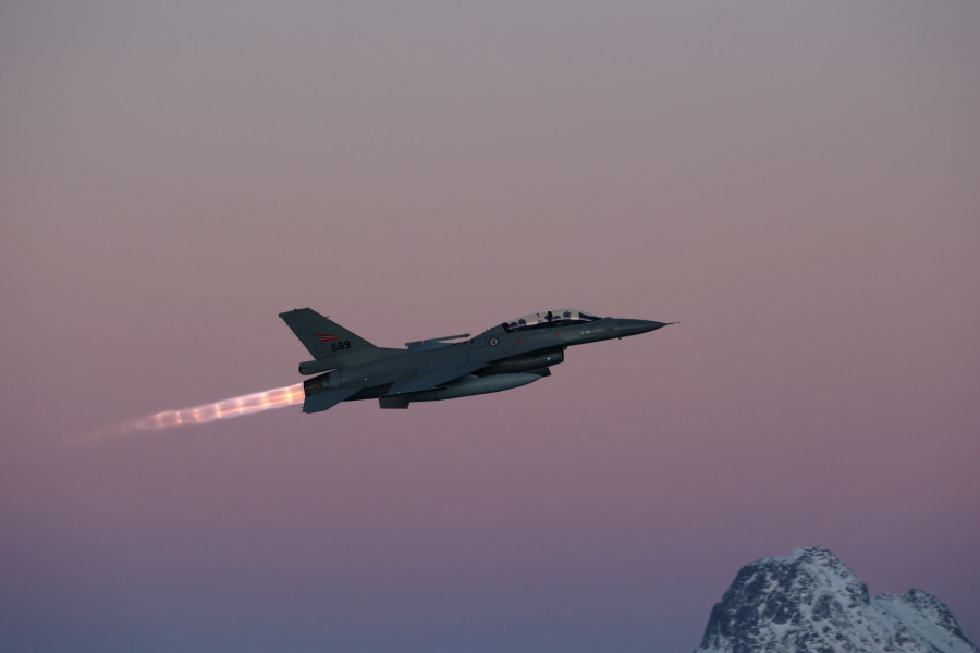 Η Τουρκία διέψευσε τα περί όρων σχετικά με τις πτήσεις πάνω από το Αιγαίο στη συμφωνία για τα F-16