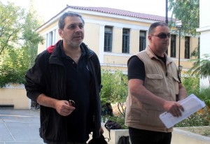 Ποινική δίωξη στον Στέφανο Χίο για το πρωτοσέλιδο στο «Μακελειό»