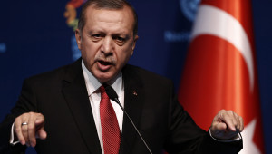 Δημοσκόπηση πονοκέφαλος για Ερντογάν: Έξι στους 10 Τούρκους αντίθετοι με την αποστολή στρατευμάτων στη Λιβύη