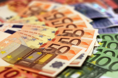 Ξάφρισε 3.700 ευρώ από τραπεζικό λογαριασμό με ένα... τηλεφώνημα