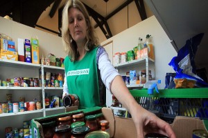 Ηγουμενίτσα: Διανομή τροφίμων από το Κοινωνικό Παντοπωλείο