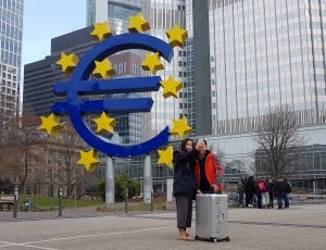 Η ΕΚΤ μπορεί να συνεχίσει το QE μέχρι το τέλος του 2018