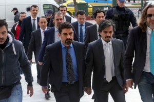 Στην Αθήνα ο Τούρκος υφυπουργός Δικαιοσύνης για τους οκτώ αξιωματικούς