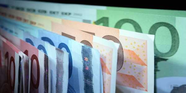 Επίδομα για το ελάχιστο εγγυημένο εισόδημα με κριτήριο τα 4.800 ευρώ