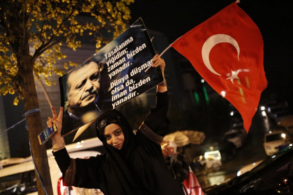 Τουρκία: 141 φορές ισόβια σε 17 κατηγορούμενους για το πραξικόπημα του 2016