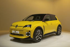 Renault 5 E-Tech: Αναβίωση που θα συζητηθεί...