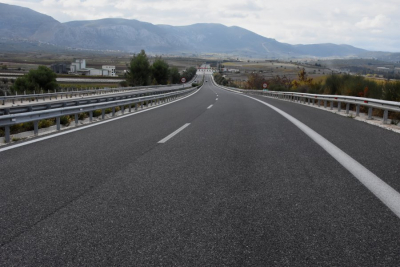 Κυκλοφοριακές ρυθμίσεις στην εθνική οδό στο ύψος της Μεταμόρφωσης
