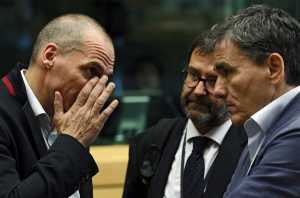 Βαρουφάκης: Είμαστε αποφασιμένοι να παραμείνουμε εντός Ευρωζώνης