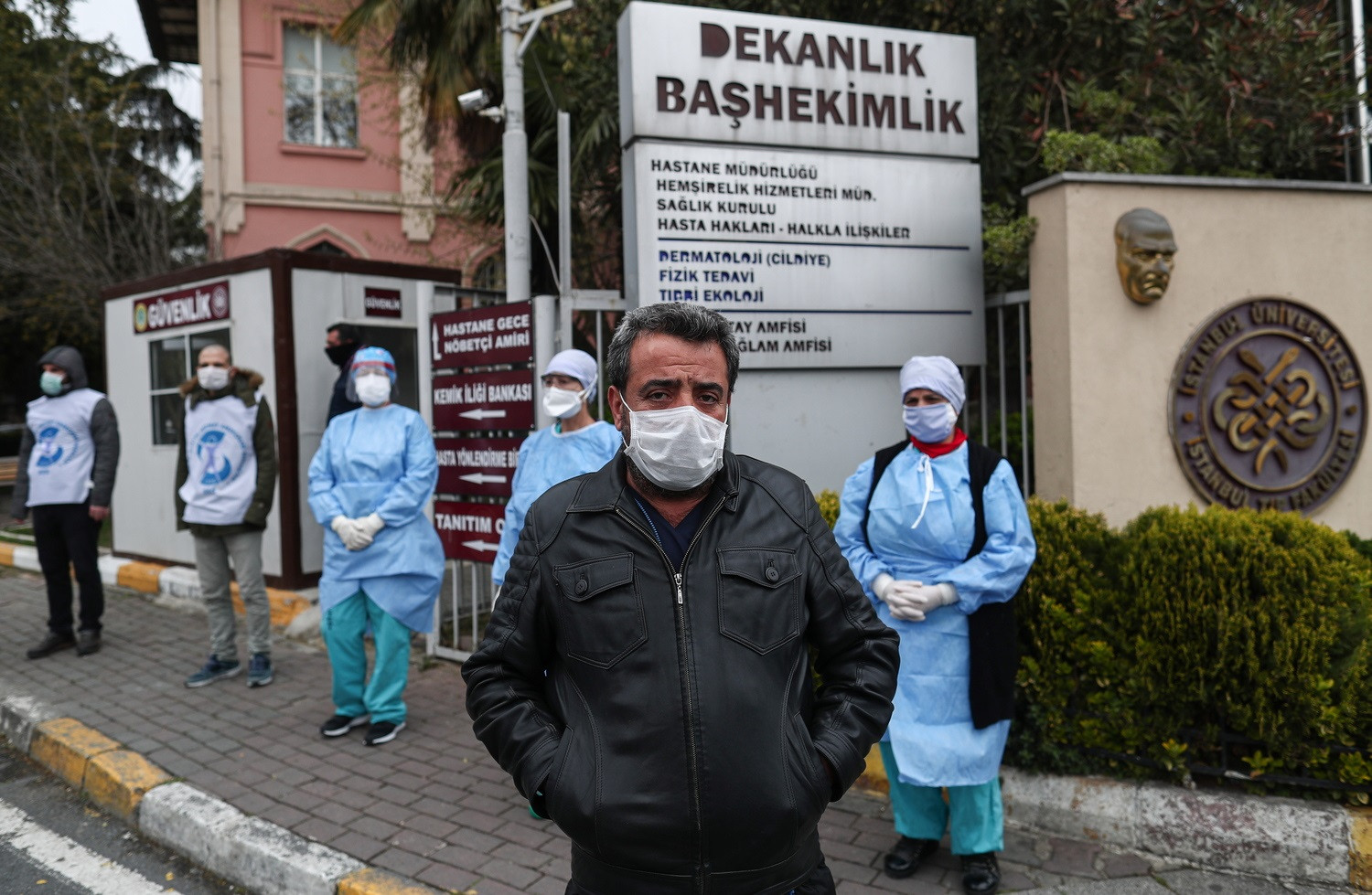 Κορονοϊός Τουρκία: 76 νεκροί σε 24 ώρες, «άγγιξαν» τα 4.000 τα νέα κρούσματα