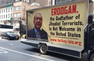Διαφήμιση στους δρόμους της Νέα Υόρκης «υποδέχτηκε» στην σύνοδο του ΟΗΕ τον Ερντογάν