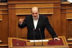 Αλεξιάδης: Τελειώνει σήμερα το σήριαλ με τις φορολογικές δηλώσεις 