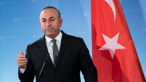 Τσαβούσογλου: Η Τουρκία θα εργαστεί από κοινού με την Ιταλία για μια σταθερή ειρήνη στη Λιβύη