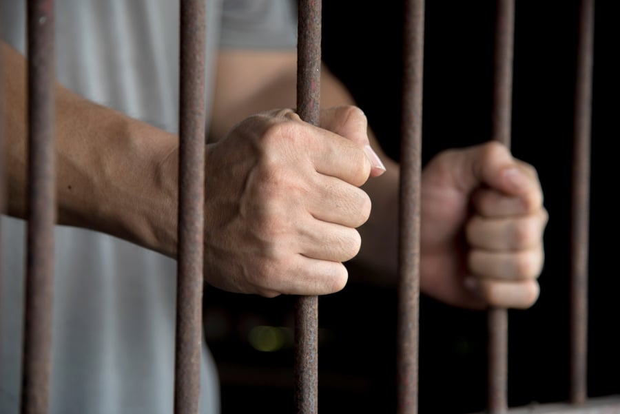 Χαλκιδική: Απέδρασε βαρυποινίτης από τις φυλακές Κασσάνδρας