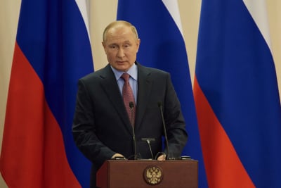 Τζο Μπάιντεν: «Ο Πούτιν είναι εγκληματίας πολέμου» - Προαναγγέλλει νέες κυρώσεις