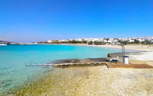 Χαλκιδική: Τέσσερις παραλίες του δήμου Αριστοτέλη ιδανικές και για άτομα με αναπηρία