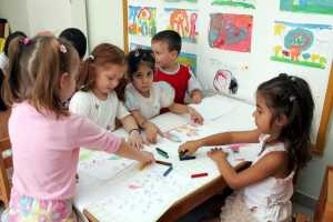 Να καλυφθούν οι έγκυρες αιτήσεις στους παιδικούς σταθμούς ΕΣΠΑ ζητούν οι δήμοι