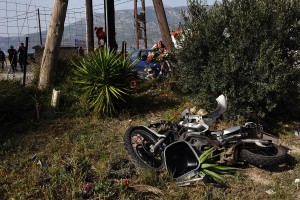 Νεκρός 43χρονος σε τροχαίο - Στη μοτοσυκλέτα επέβαινε και το ανήλικο παιδί του