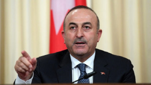 Τσαβούσογλου για S-400: Η Τουρκία θα ανταποδώσει αν οι ΗΠΑ επιβάλουν κυρώσεις