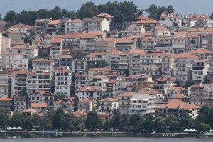 Κορονοϊός Ελλάδα : Κρίσιμη σύσκεψη στην Καστοριά
