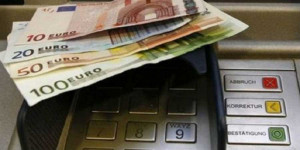 Ξεκλειδώνουν οι τραπεζικοί λογαριασμοί για 300.000 οφειλέτες