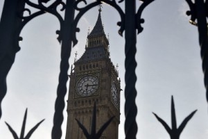 ΕΚ: Απαιτείται «επιπλέον πρόοδος» στις διαπραγματεύσεις για το Brexit