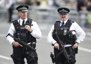 Λονδίνο: Μία τραυματίας και τέσσερις συλληφθέντες σε νέα αντιτρομοκρατική επιχείρηση